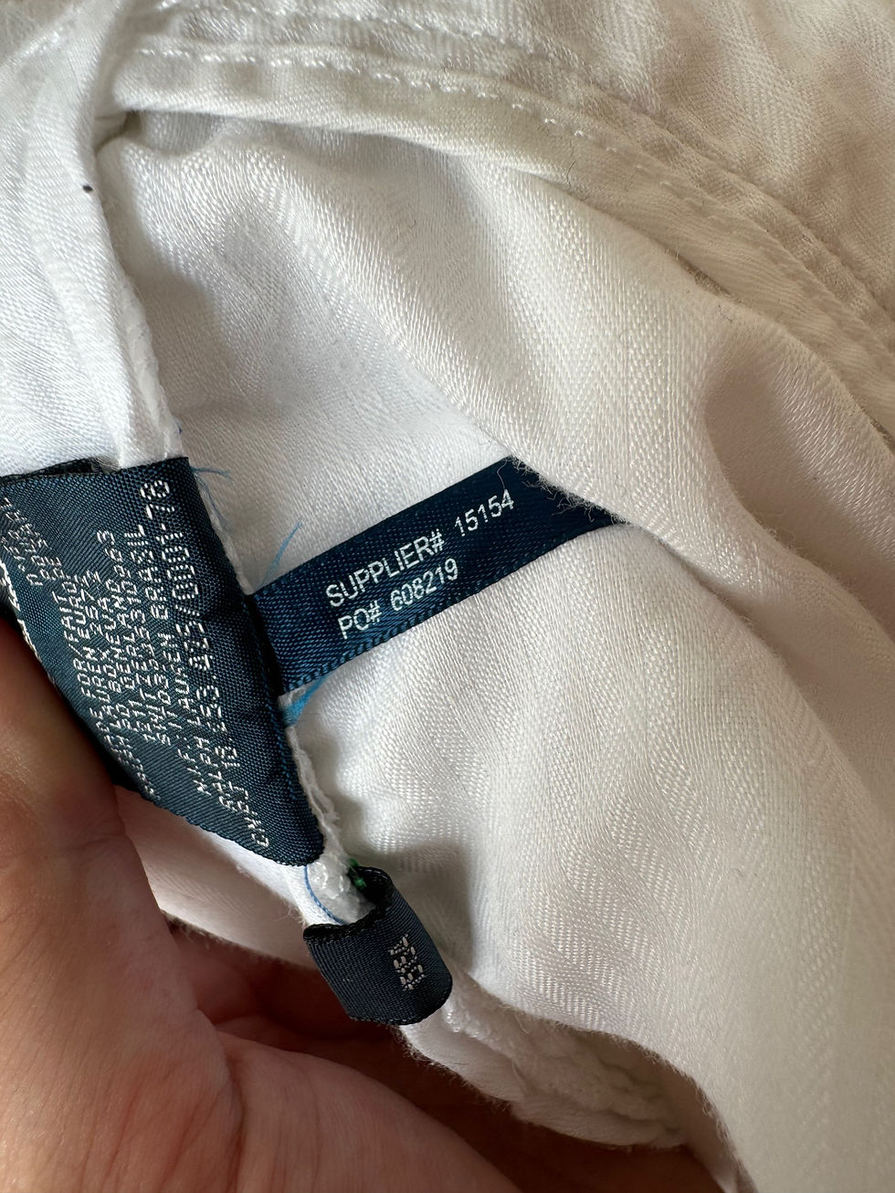 Miniature : Short Ralph Lauren blanc en très bon état coton taille 40 , taille 50 cm 