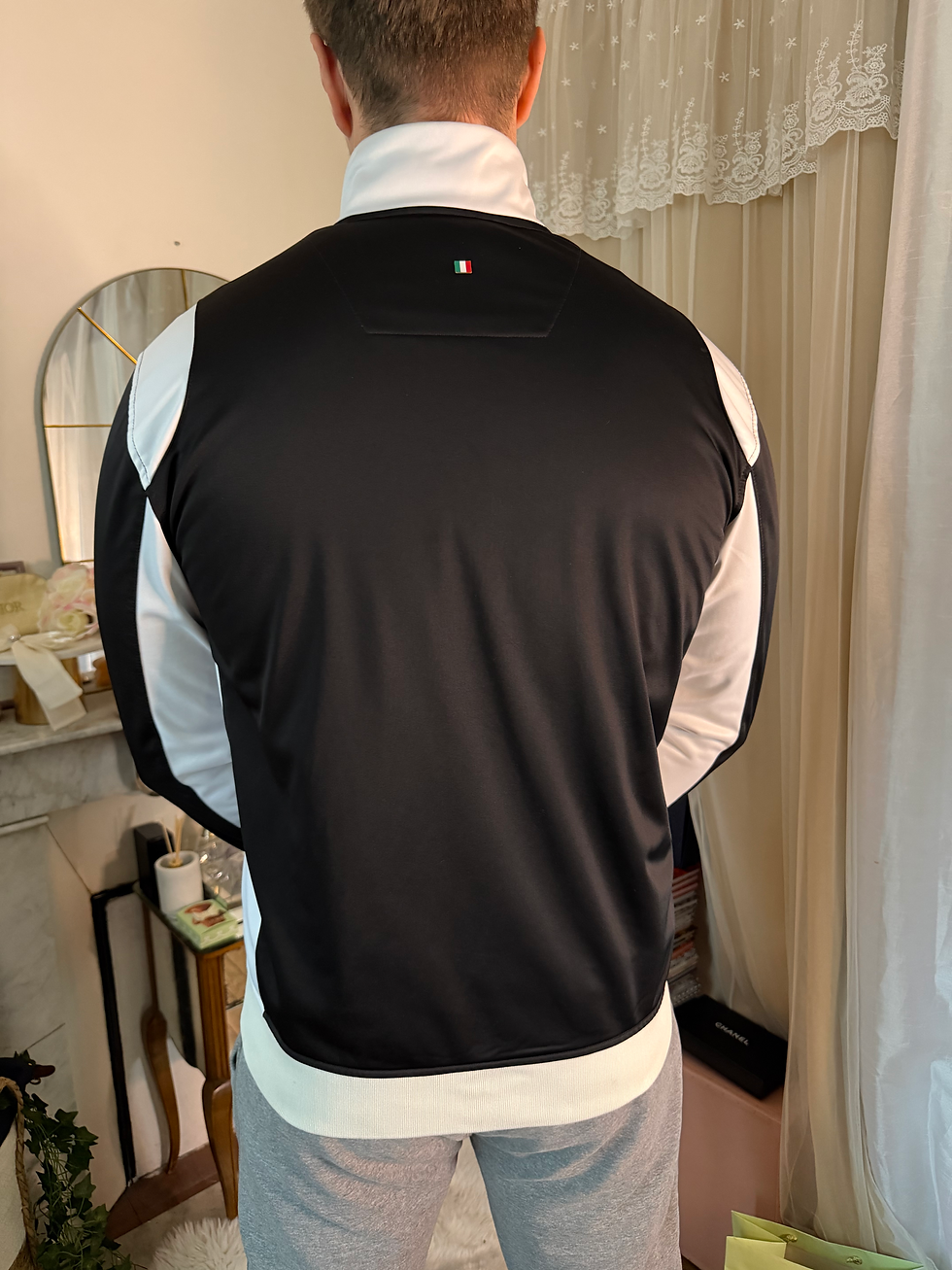 Miniature : Veste alpinestars noir et blanc en bon état taille xl 