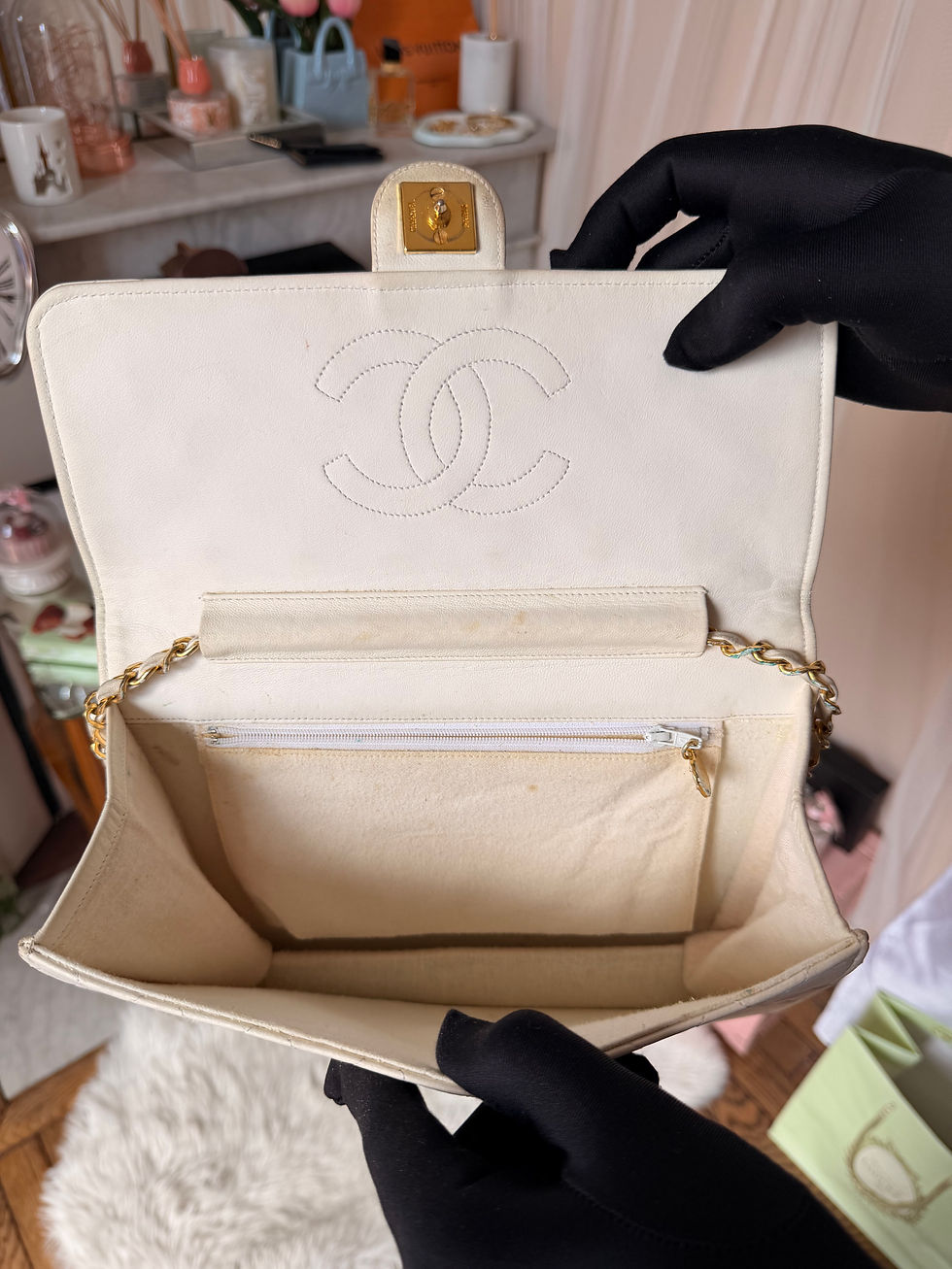 Miniature : Chanel Timeless Vintage Blanc | Authentique | Carte + Boîte | Made in France