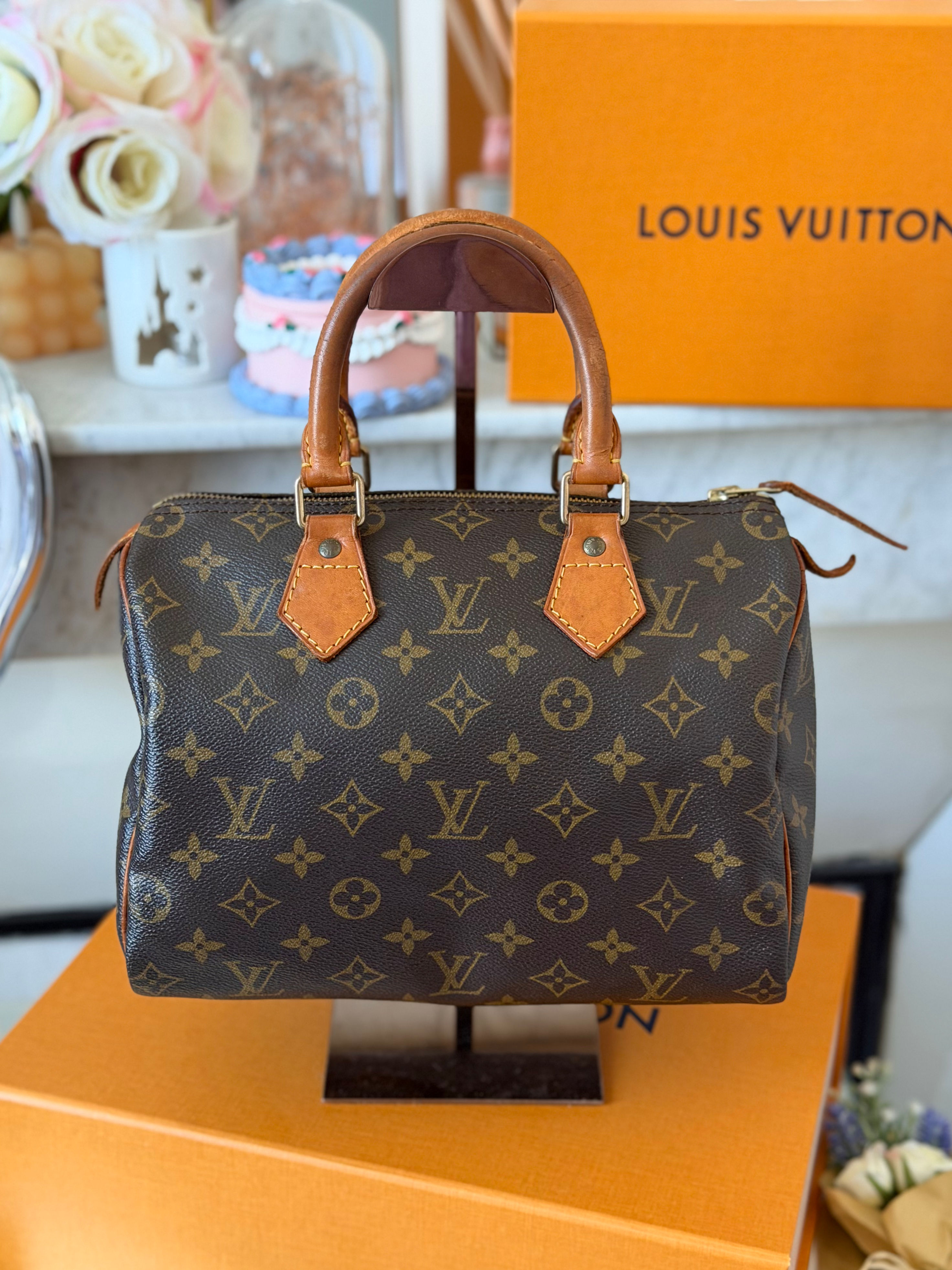 Louis Vuitton Speedy 25 Monogram 