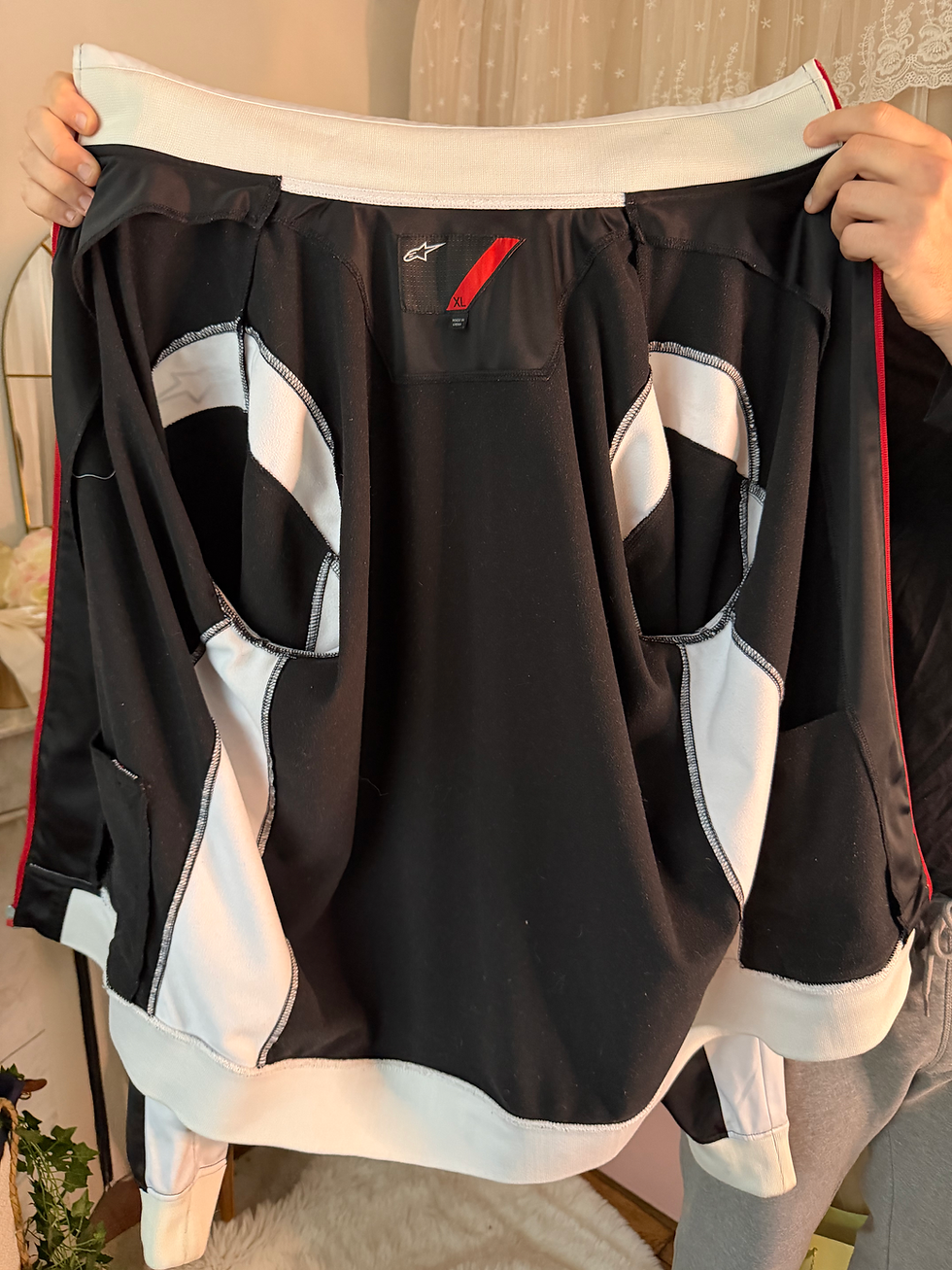 Miniature : Veste alpinestars noir et blanc en bon état taille xl 