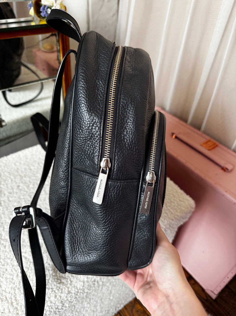 Miniature : Sac à dos Mickael kors noir en bon état