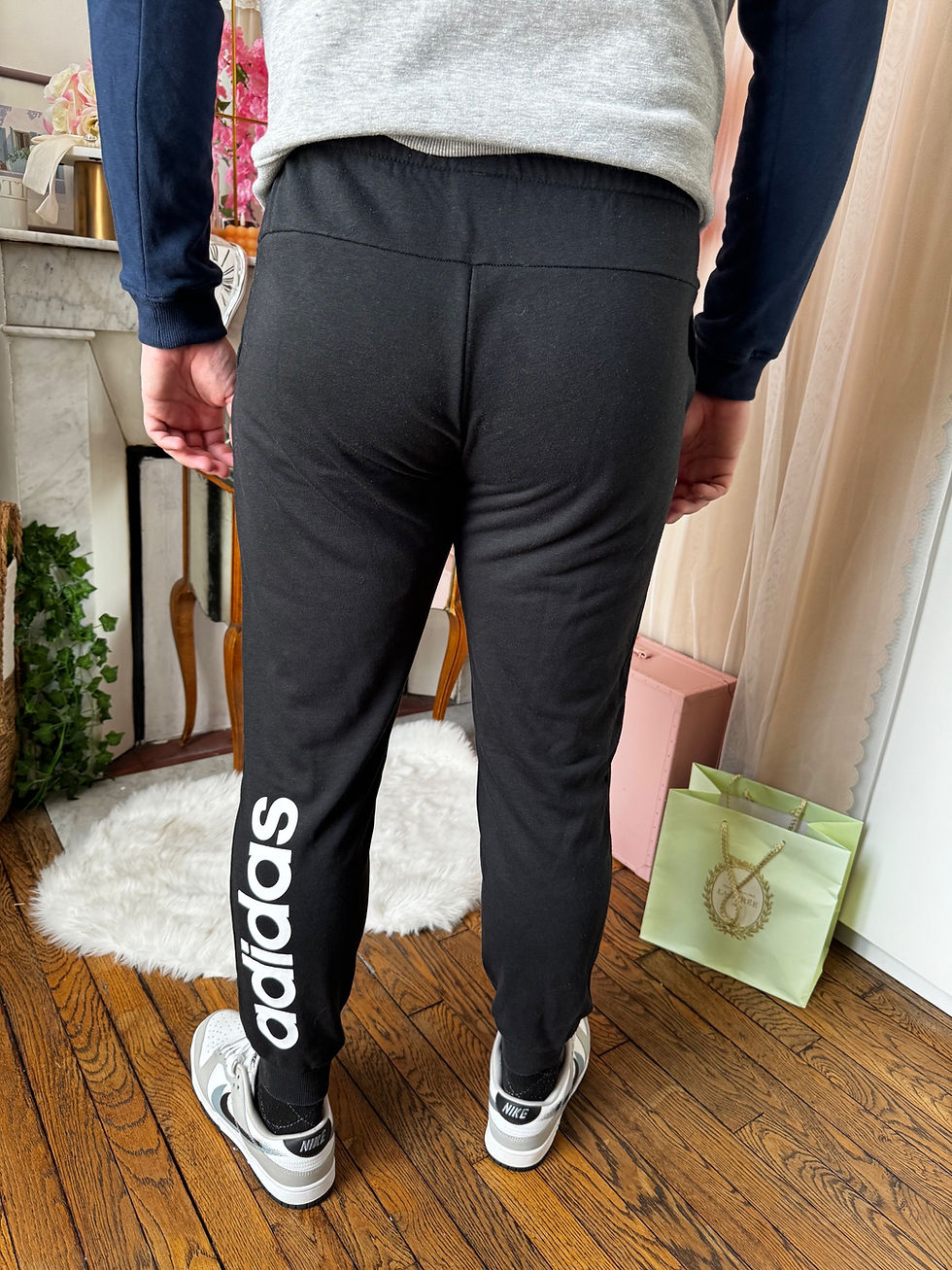 Miniature : Jogging en adidas noir taille l en très bon état 