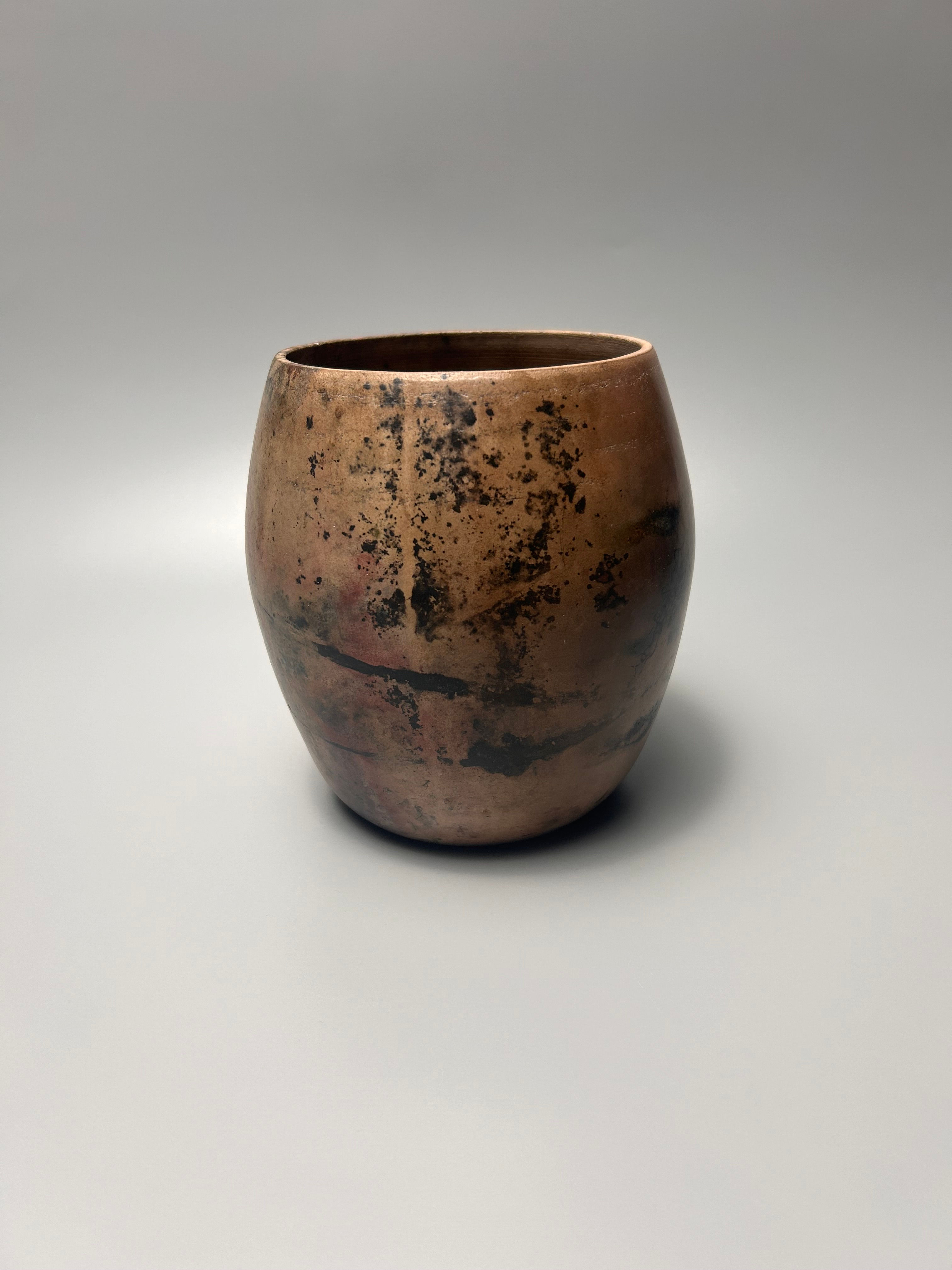 vaza ceramica handmade lucrata manual