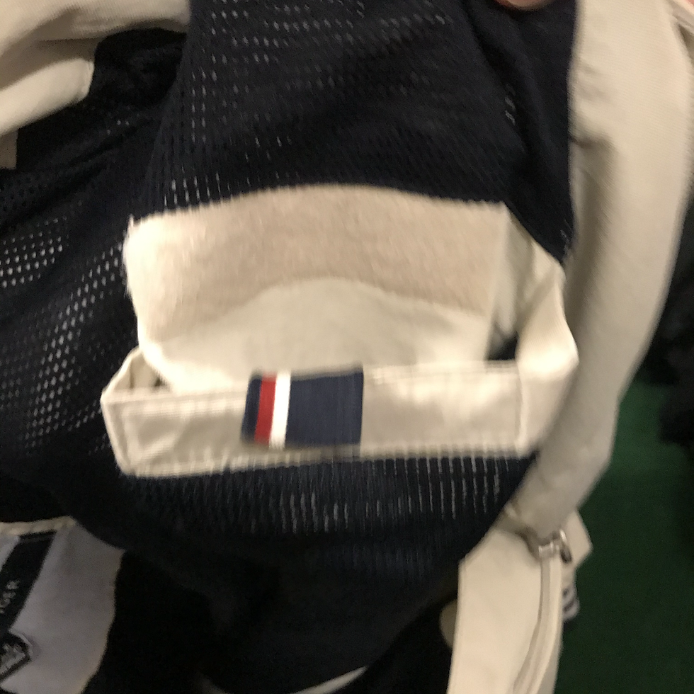 縮圖：17-Tommy Hilfiger