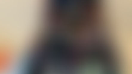 ビッグクリスマスツリー設置してます