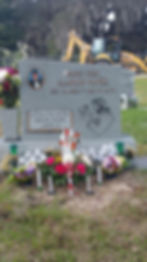 Osceola Memorial Garden Wing Monument