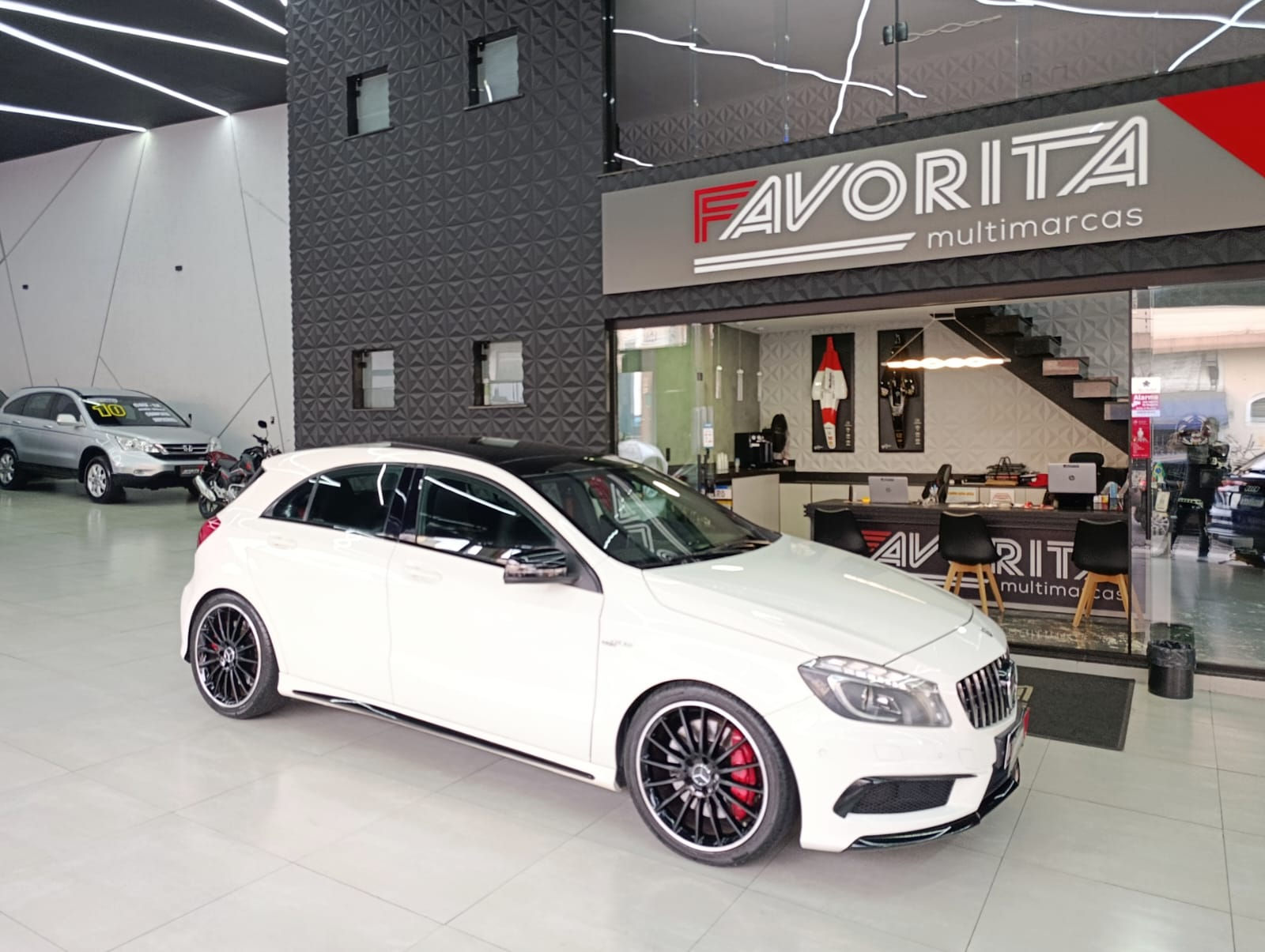 Mercedes-Benz A45 Amg 2.0 Turbo 2014