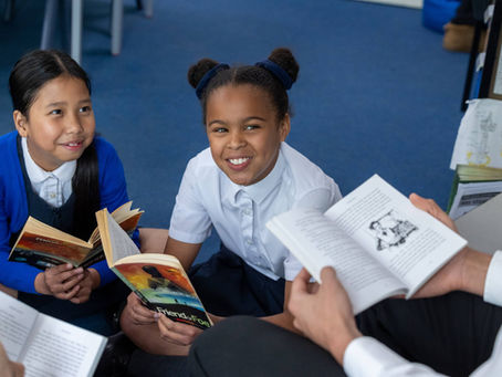 Shared Reading in School: Key Benefits
