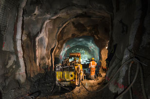 Câble d'instrumentation utile dans l'industrie minière pour surveiller l'extraction, le traitement et le transport des minéraux