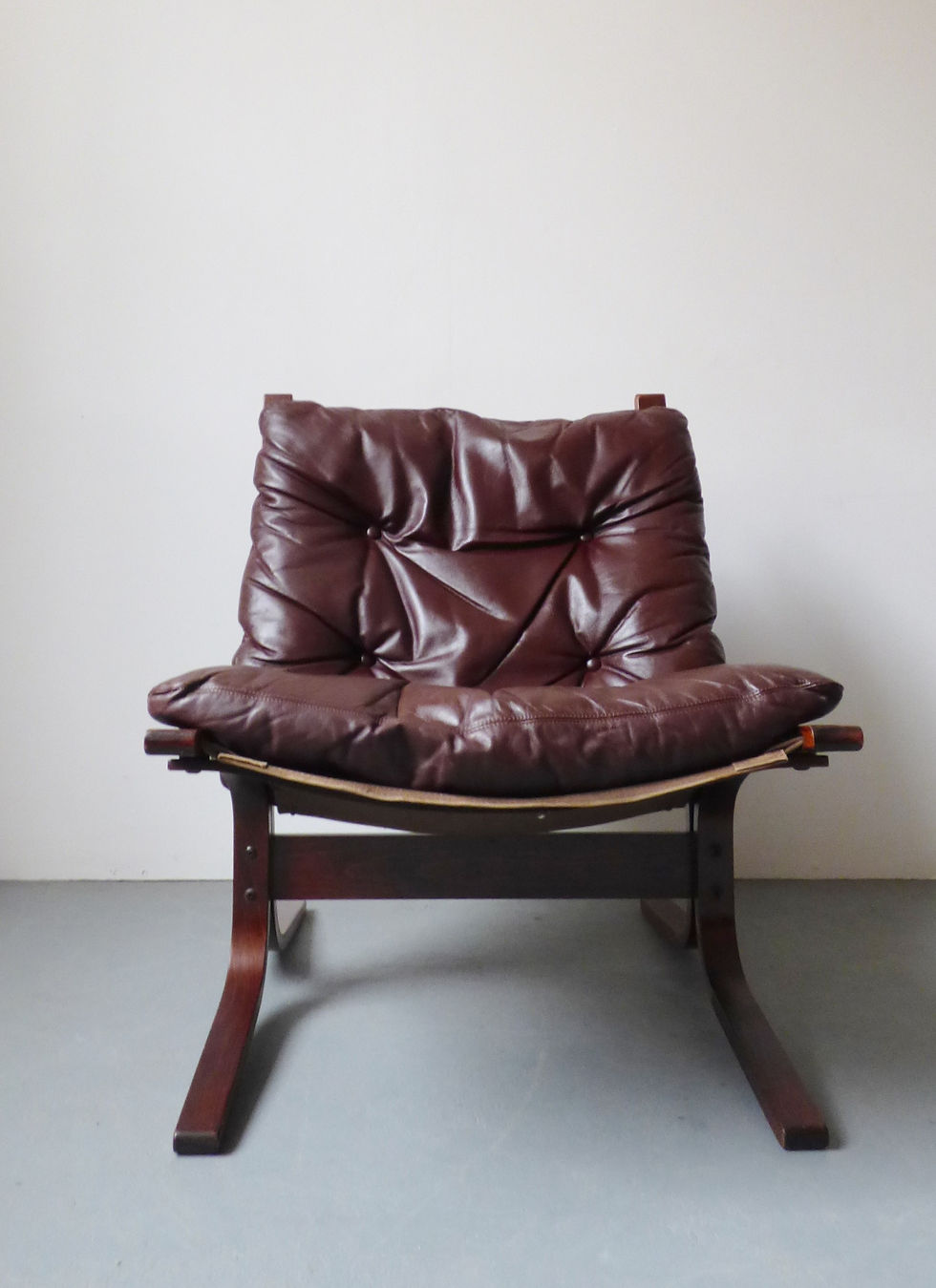 Thumbnail: 1960s Siesta lounge chair by Ingmar Relling