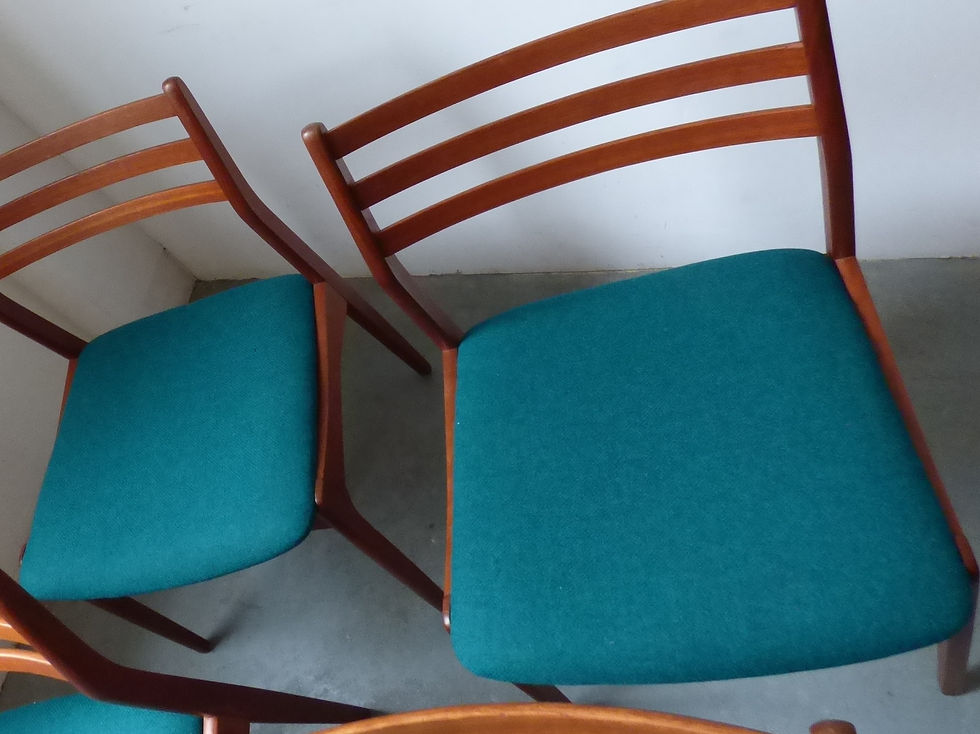 Thumbnail: Set of 4 mid-century Danish dining chairs by Vestervig Eriksen