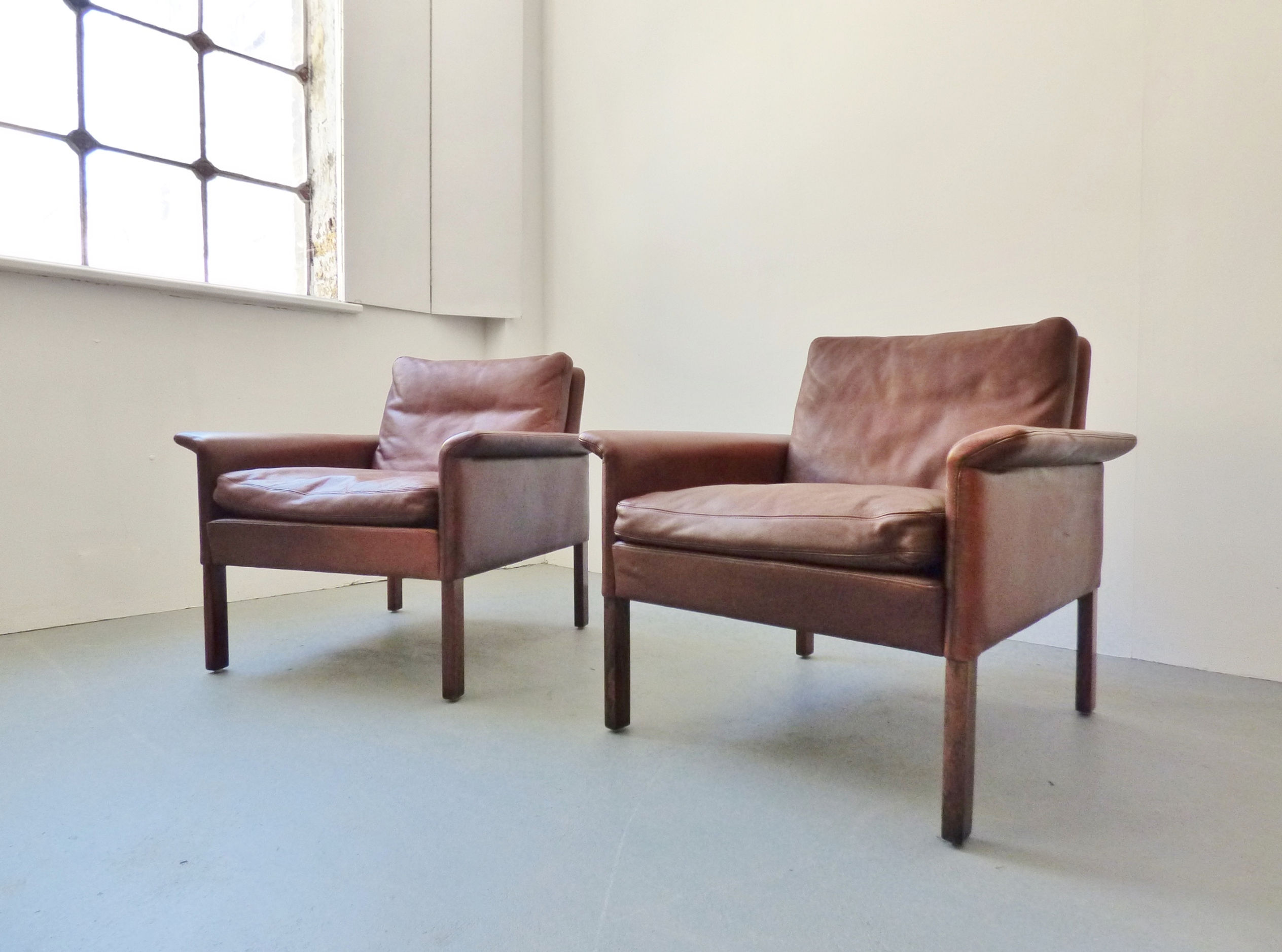 1960s leather and rosewood armchair by Hans Olsen
