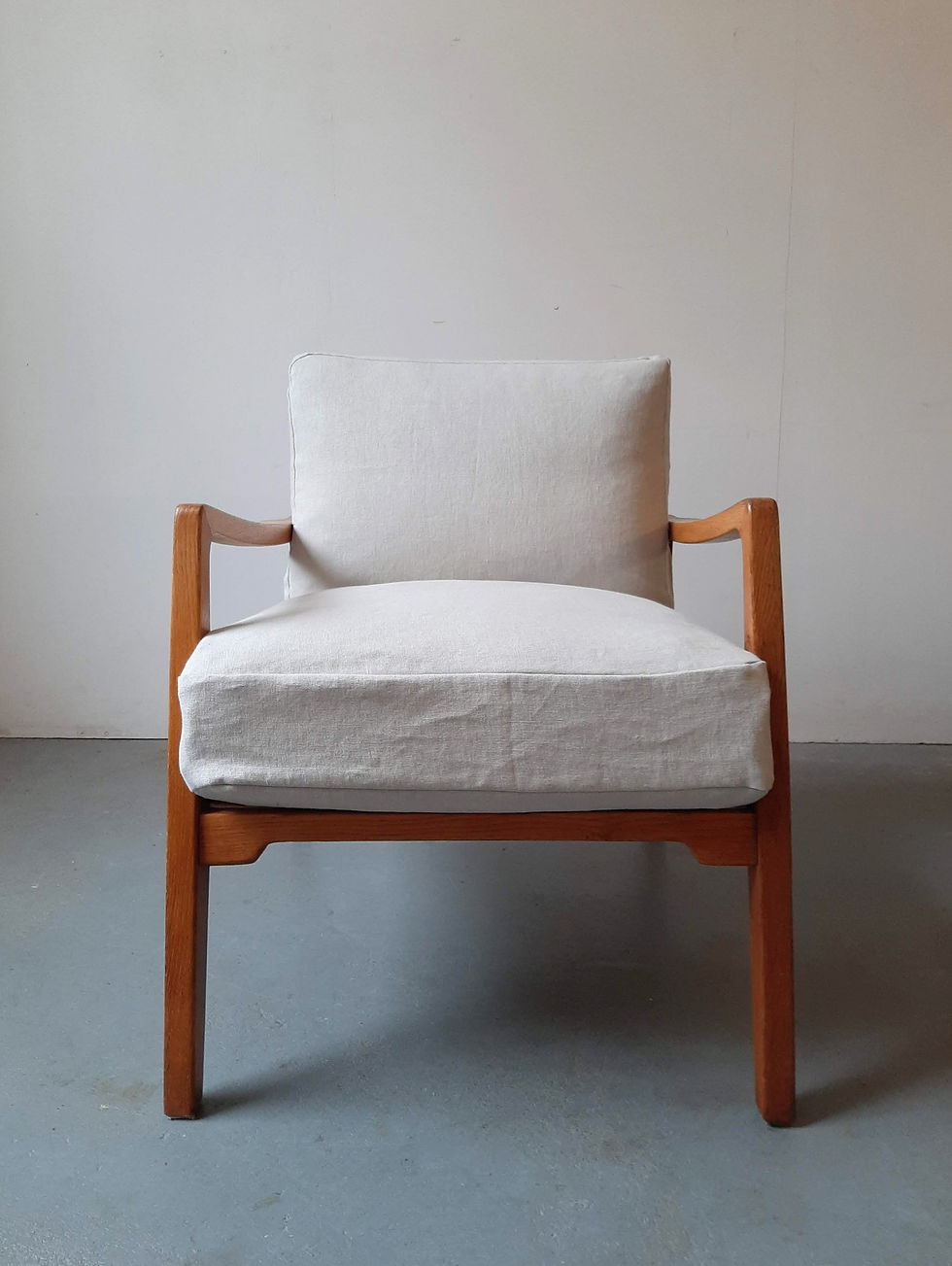 Mid-century Danish light oak lounge chair
