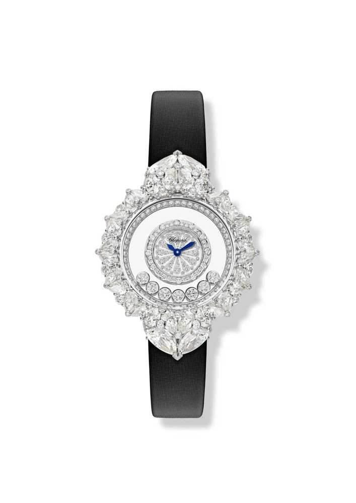El reloj ‘Pure Happiness’ de Chopard, con sus corazones y diamantes danzantes, rinde homenaje a los emblemas de la prestigiosa Maison   