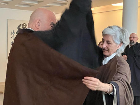 Regalo de la Sangha a Pere Taiho Secorún