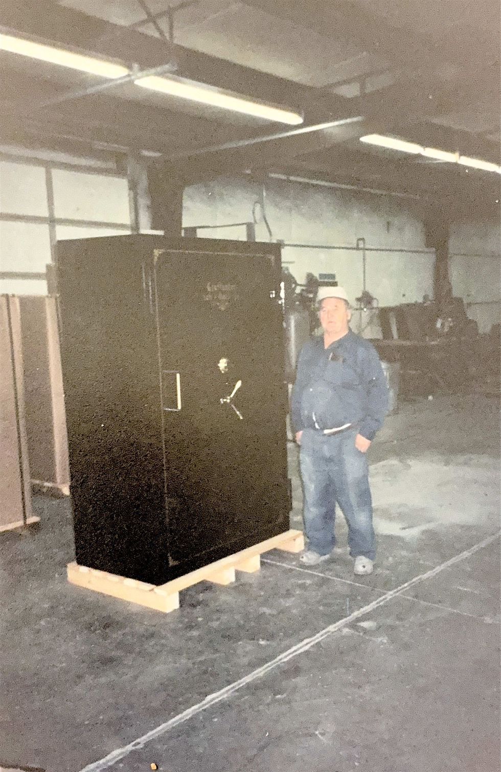 Eastern Oregon Safe Lock expert with a large black safe.