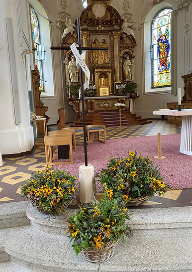 Kräuter in Kirche.jpg