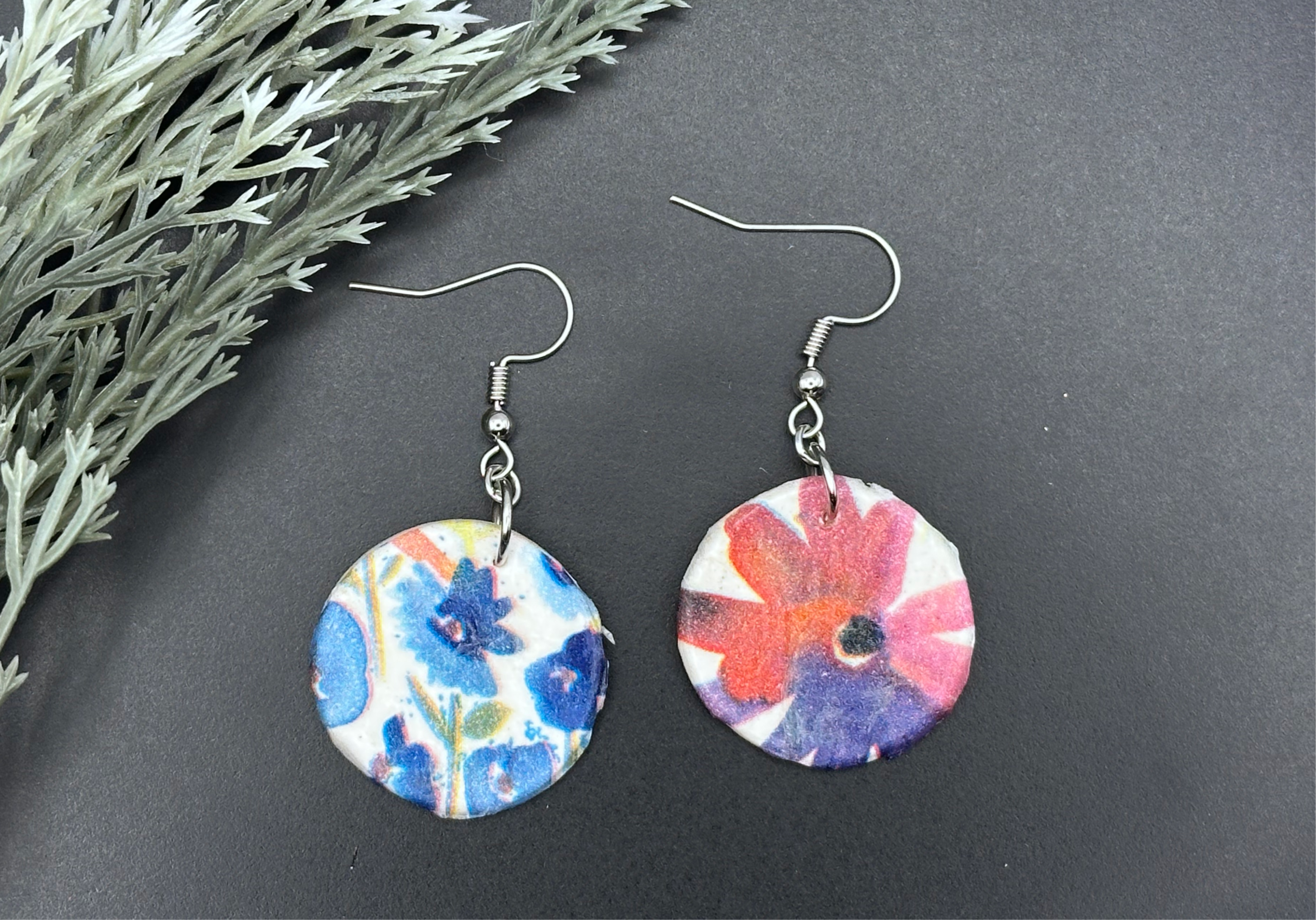Wildflower Circle Charms