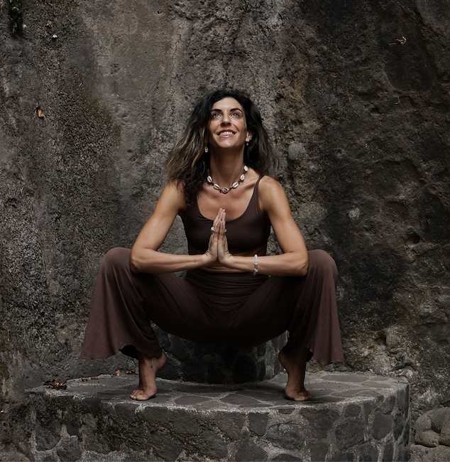 simona casula- yoga instructor