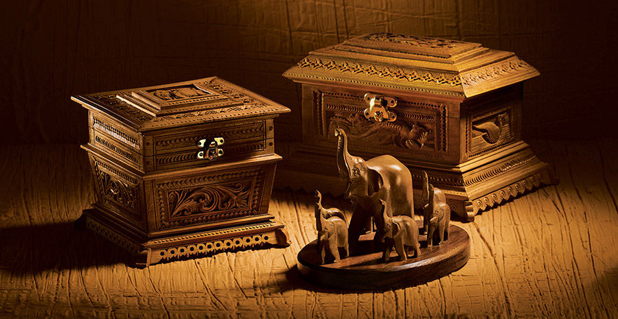 Sandlewood handicraft