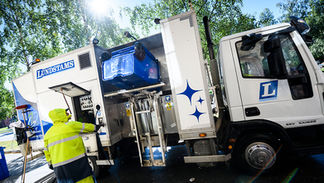 Renare kärl och fräschare soprum med Lundstams kärltvätt