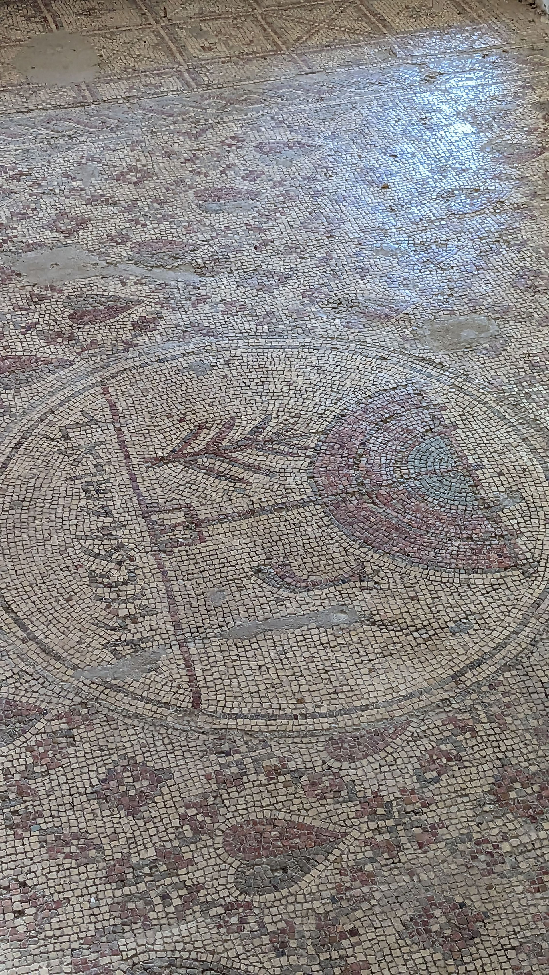 It says Shalom Al Yisrael.
