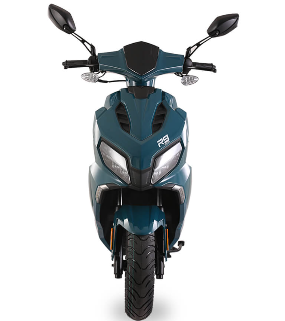 Thumbnail: Ice-Bear Ascend R9 175cc Scooter