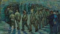 Dipinto post-impressionista che mostra un gruppo di prigionieri che cammina in cerchio per l'ora d'aria, racchiuso all'interno delle alte pareti di pietra dalle tonalità blu e verdi di una prigione