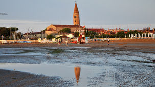 Metti un sabato d’agosto a Caorle: ovvero quanta democrazia ci può stare in un giro di Spritz