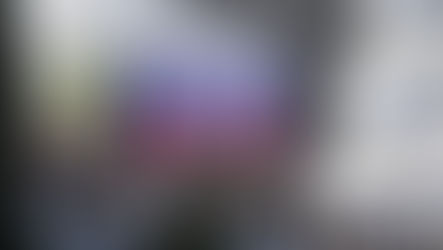 Atreju 2025: il volto “bello” della destra e la politica come scenografia accecante