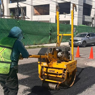 Bacheando Puebla avanza con mantenimiento en calles y barrios de la capital poblana