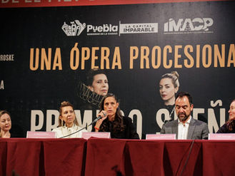 Democratización de la Ópera: Formato Procesional en Zócalo y Atrio de Catedral Garantiza Accesibilidad y Cercanía con el Público Poblano