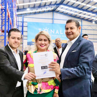 Cuautlancingo Estrena Fábrica de Paneles Solares "Tonalli": Armenta Cumple Promesa de Campaña y Alza la Soberanía Energética de Puebla