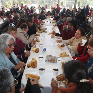 Ayuntamiento de Puebla conmemora el Día de la Candelaria y refuerza la unión laboral