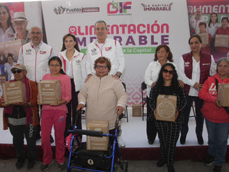 Pepe Chedraui y MariElise Budib refuerzan seguridad alimentaria con 2 mil 856 despensas en Puebla capital