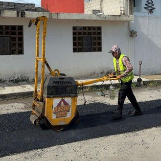 Gobierno de Puebla refuerza mantenimiento vial con Campaña Capitalina Bacheando Puebla