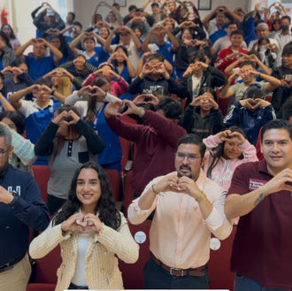 UPAM y Gobierno Estatal Impulsan Deporte y Finanzas Personales para Jóvenes en Amozoc