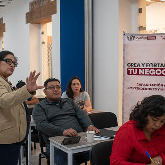 Puebla Fortalece el Emprendimiento Local con Capacitaciones en Metodologías Ágiles y Modelos de Negocio