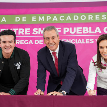 SMDIF y La Gran Bodega Impulsan a Cientos de Adultos Mayores como "Empacadores Voluntarios"
