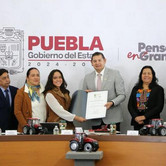 Reconocen talento poblano y consolidan agenda cultural y deportiva en Puebla