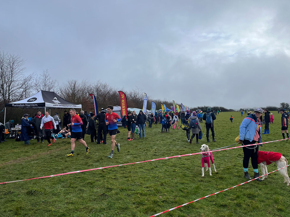 Big turnout by the Oxfordshire XC League Clubs - the dogs weren't running!