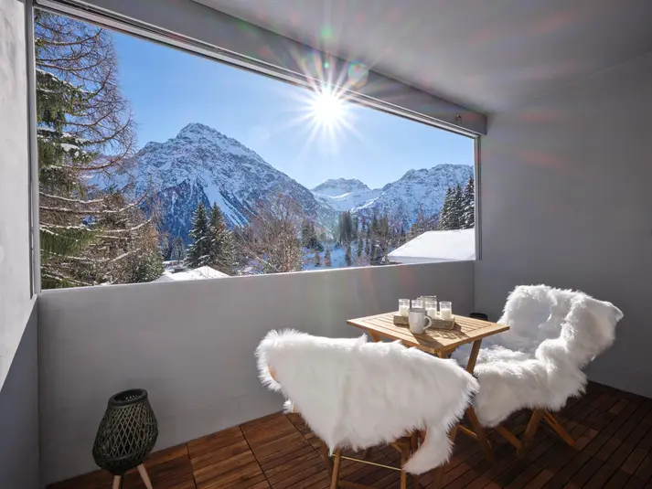 Balkon mit Seesicht einer 1.5 Zimmer Ferienwohnung in Arosa