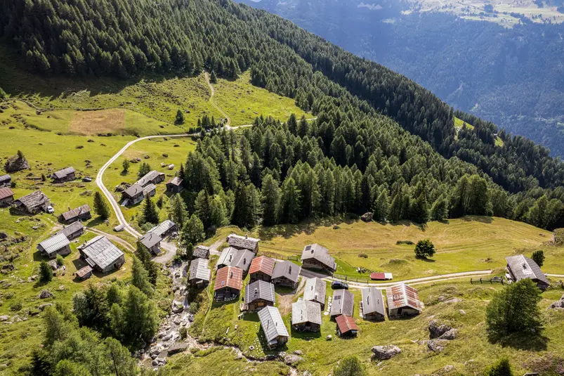 Aussenperspektive eines 4.5 Zimmer Maiensäss in Graubünden