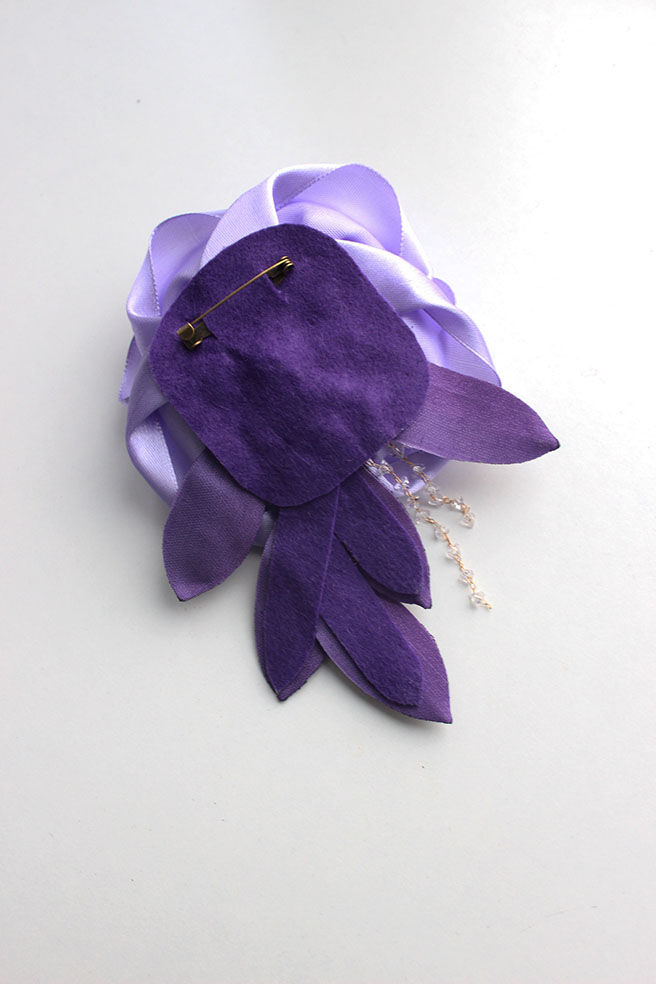 Миниатюра: Брошка Илейн