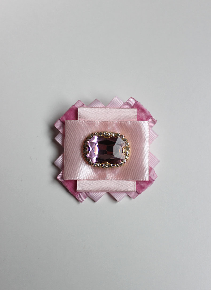 Миниатюра: Брошка Анна