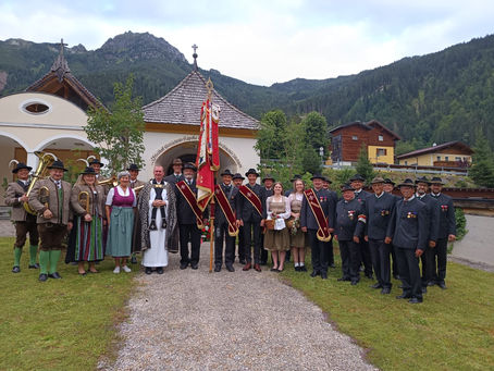 Kirchgang mit der Kameradschaft