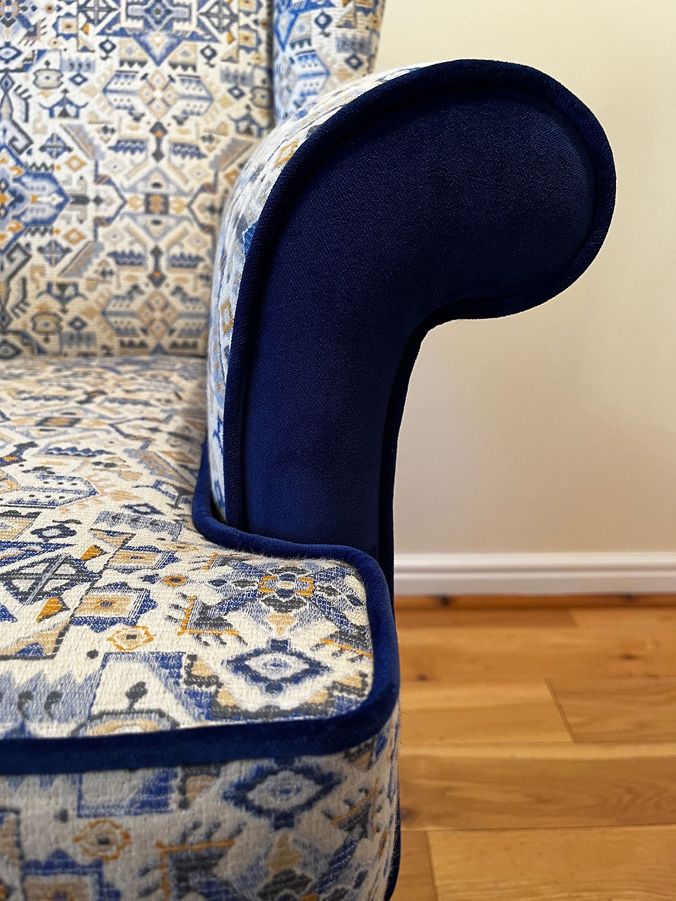 Thumbnail: Parker Knoll Hartley PK1140