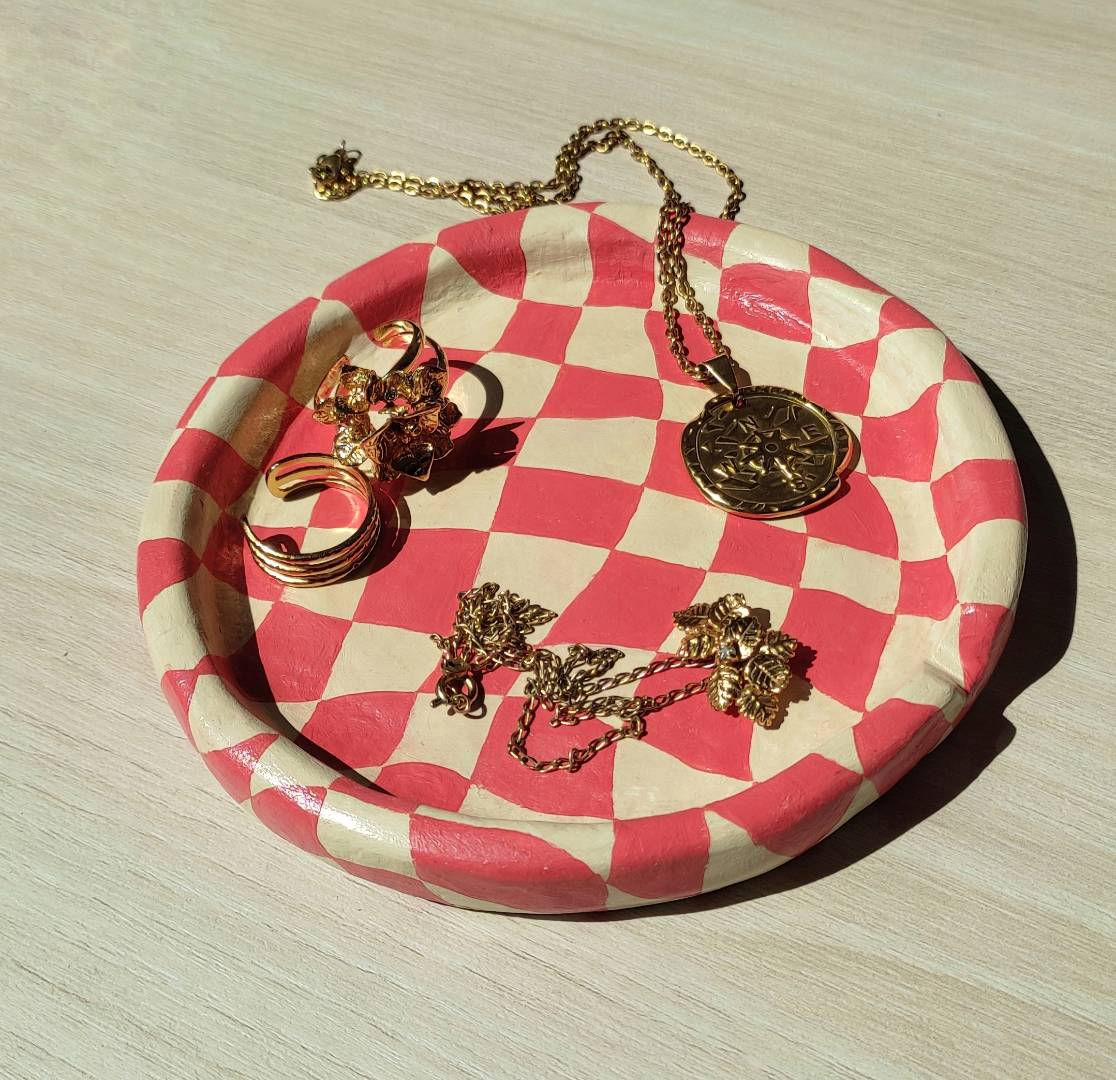 Handmade checkered clay dish