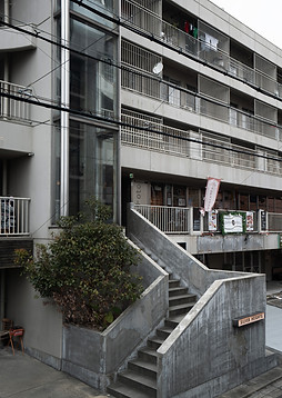 滋賀 収益物件 シルバーハイツ瀬田 外観